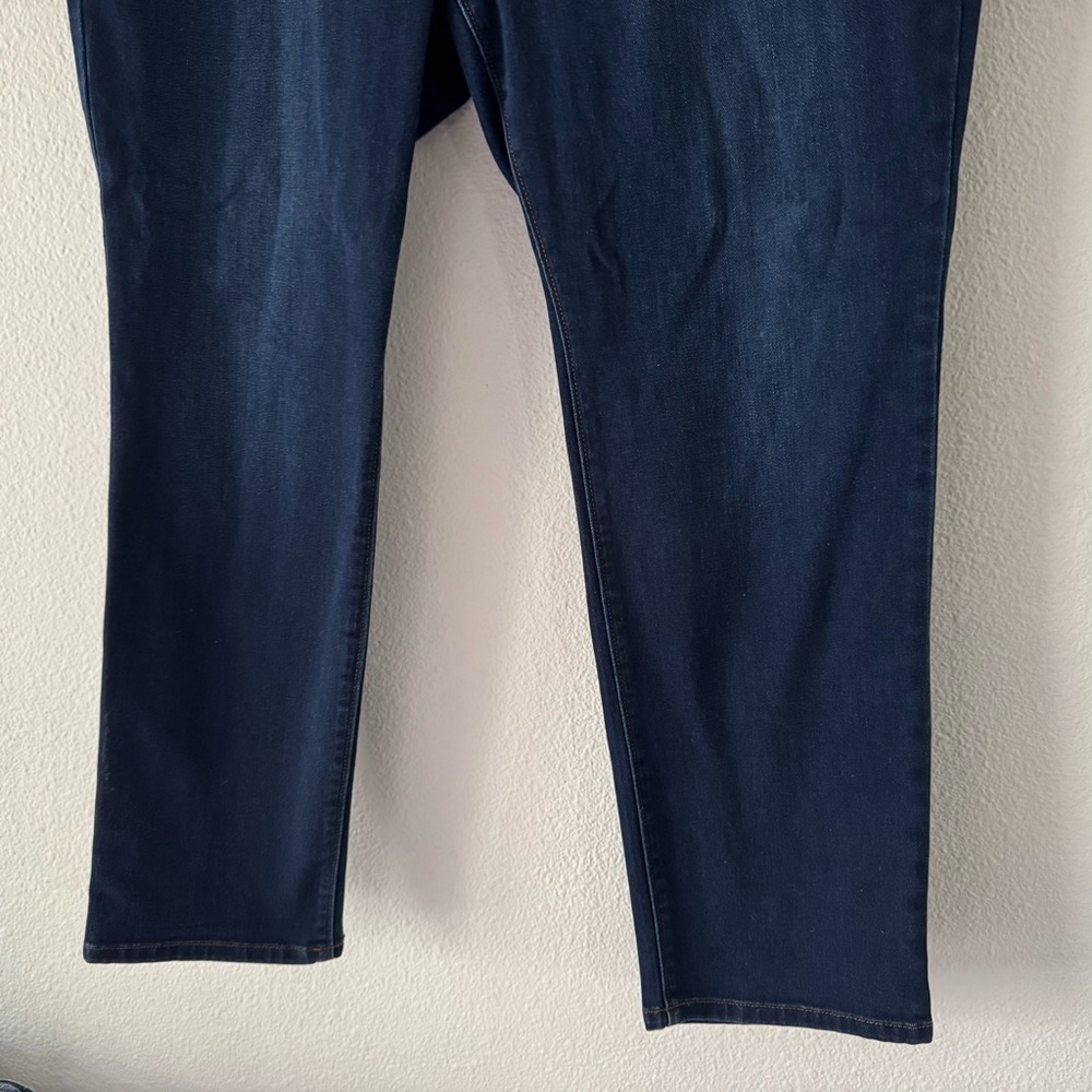 Old Navy Power Straight Plus Size 14 Short Mid Rise Jeans Minimalist Academia - Picture 4 of 11